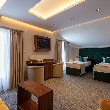 Hotel Ideall Podgorica Extérieur photo