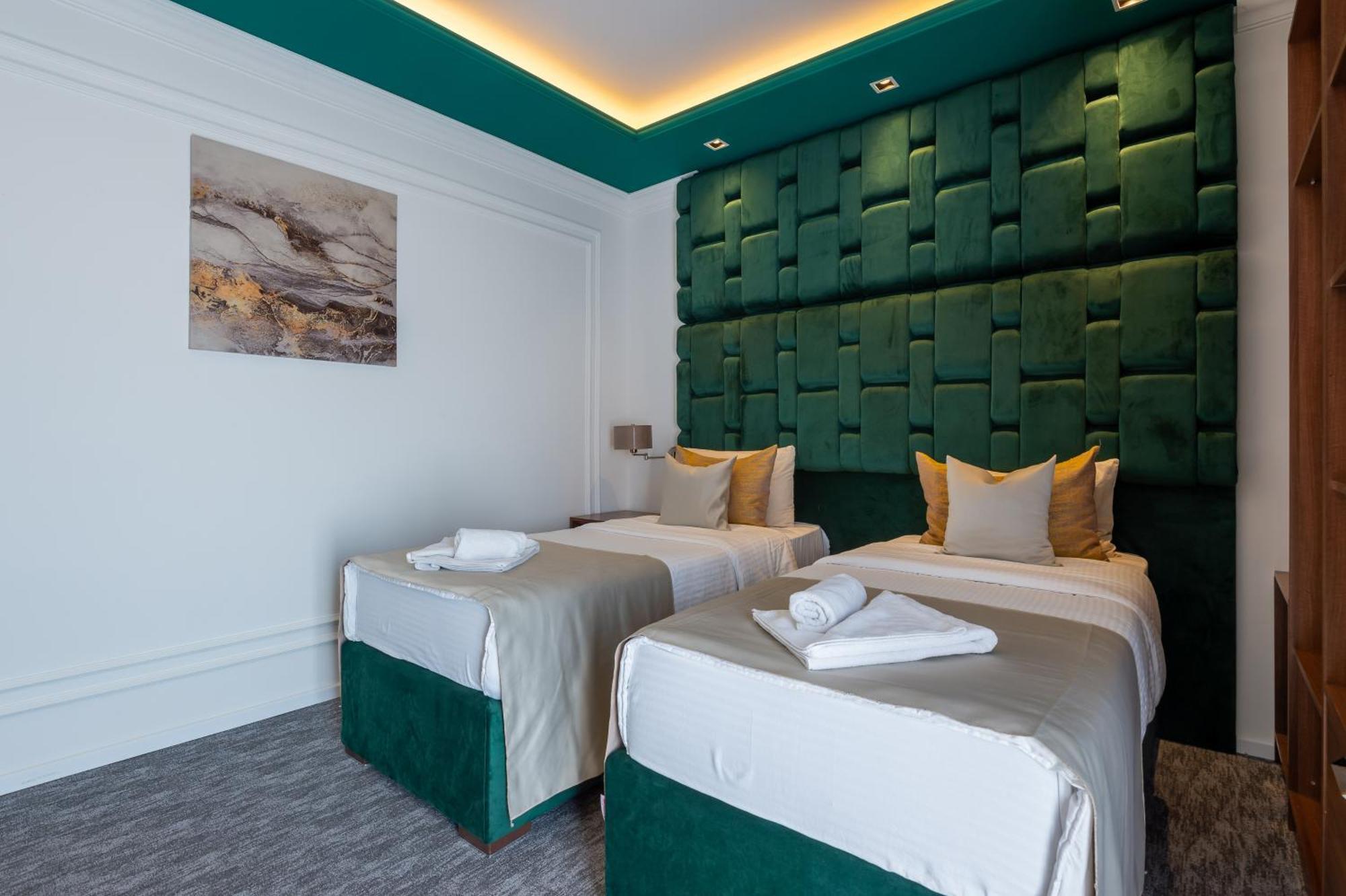 Hotel Ideall Podgorica Extérieur photo