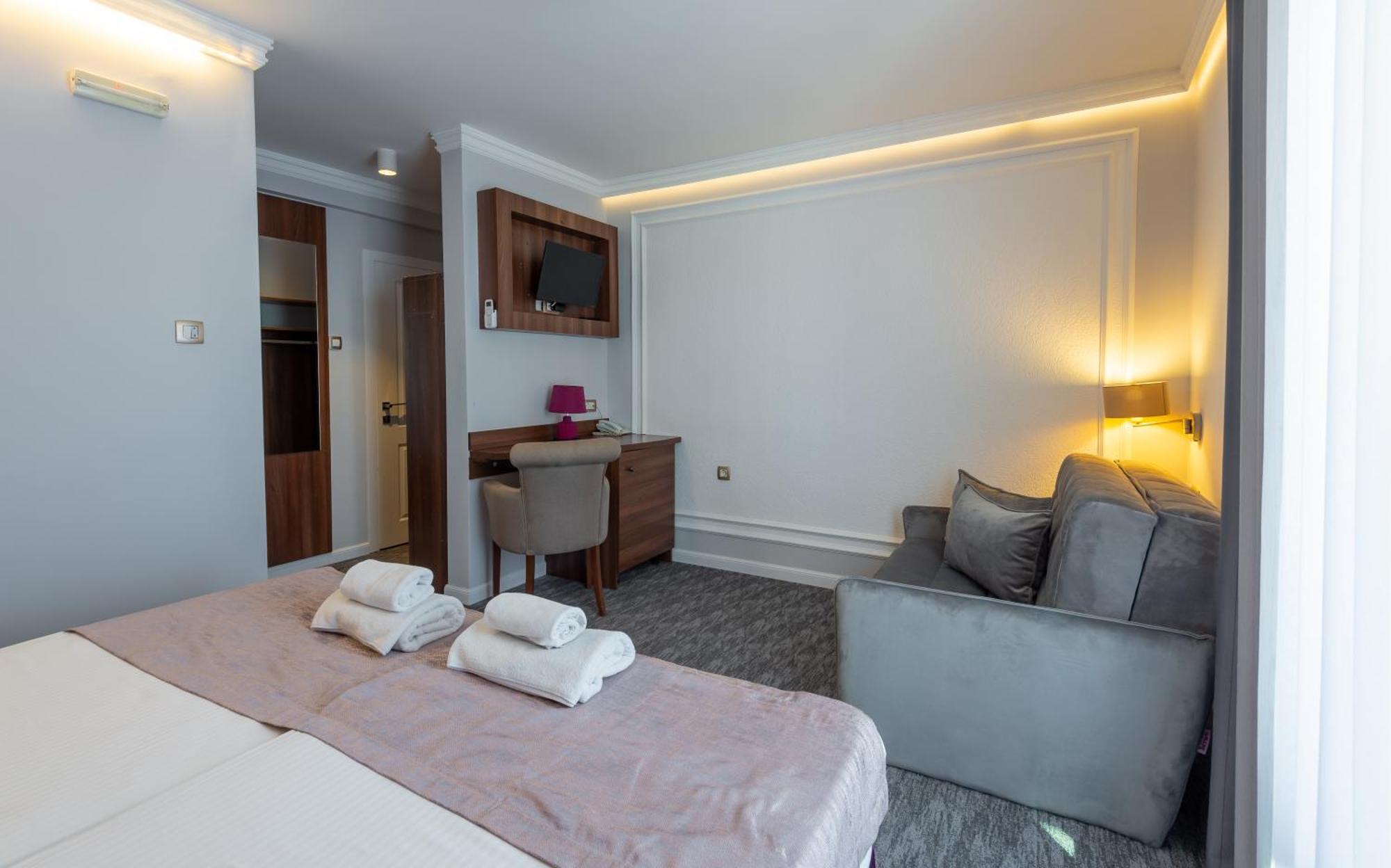 Hotel Ideall Podgorica Extérieur photo