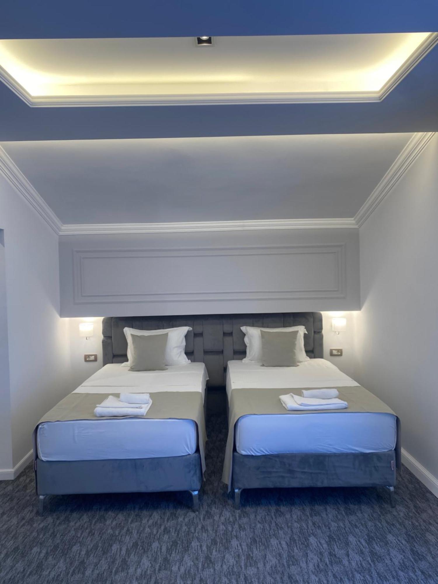 Hotel Ideall Podgorica Extérieur photo